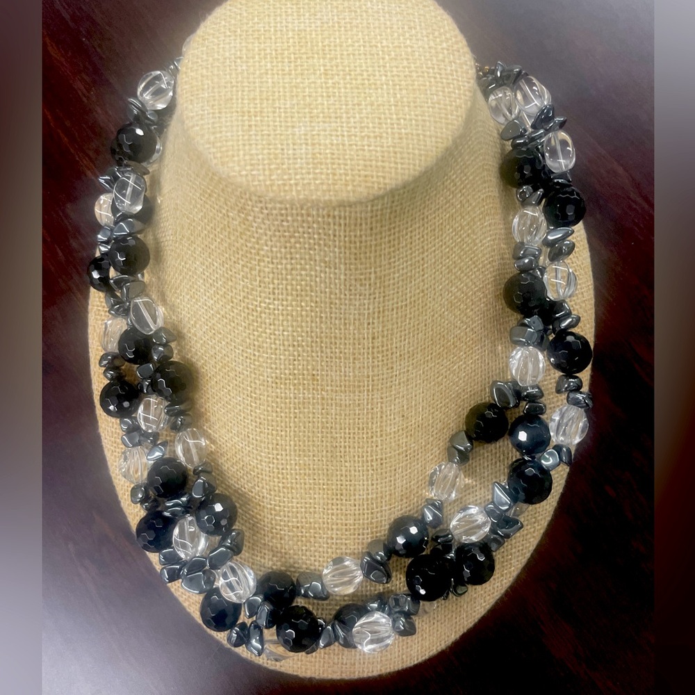 NWOT Black, Gray, And Clear Beaded Necklace